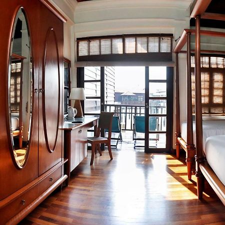 Hotel Avillion Port Dickson Exterior foto A room at the E and O